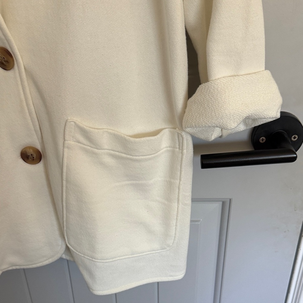 Aerie Off-White Blazer with Wooden Buttons - Picture 2 of 4
